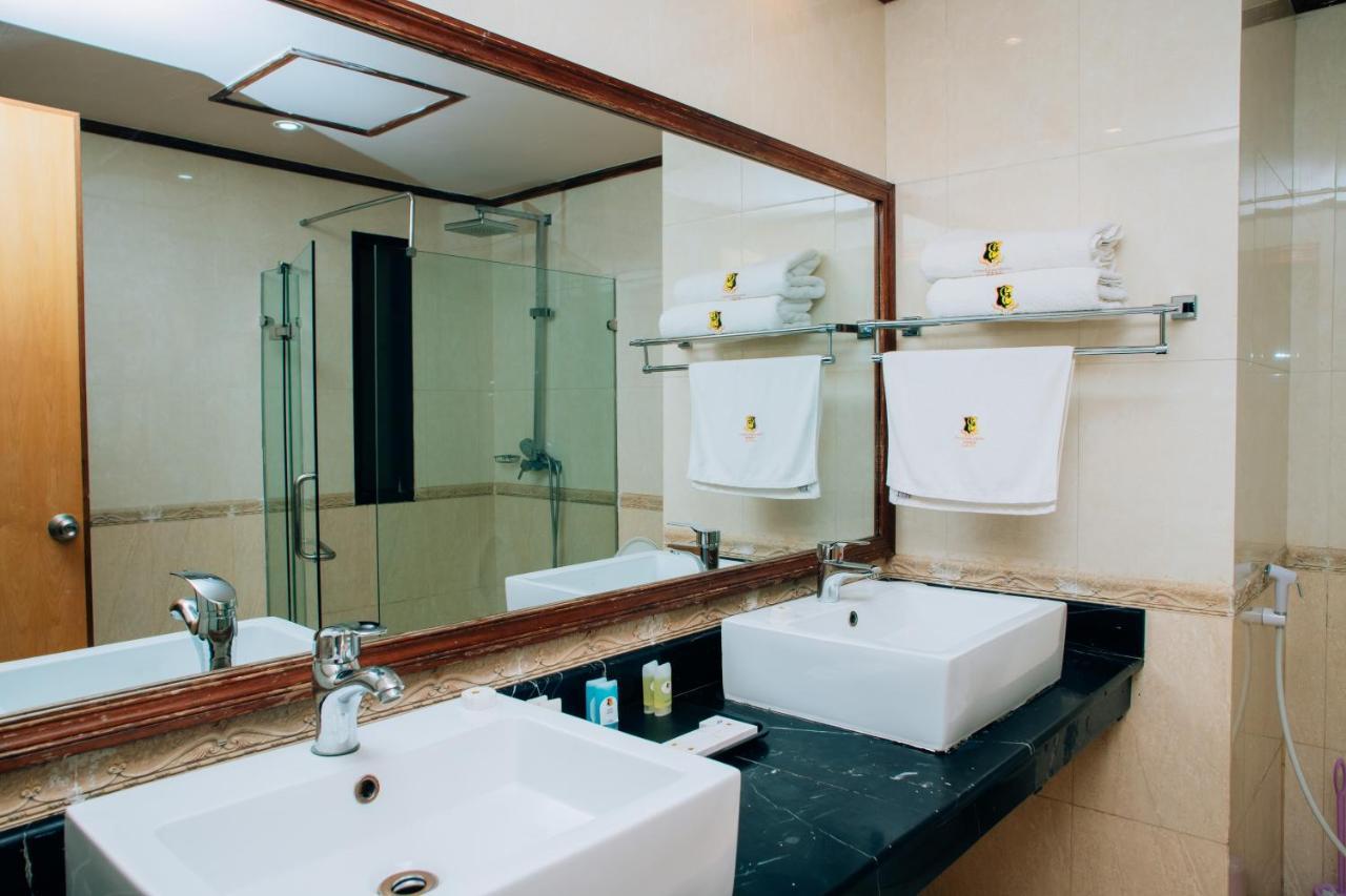 Gold Crest Hotel Mwanza Esterno foto
