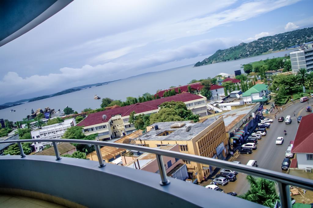 Gold Crest Hotel Mwanza Esterno foto